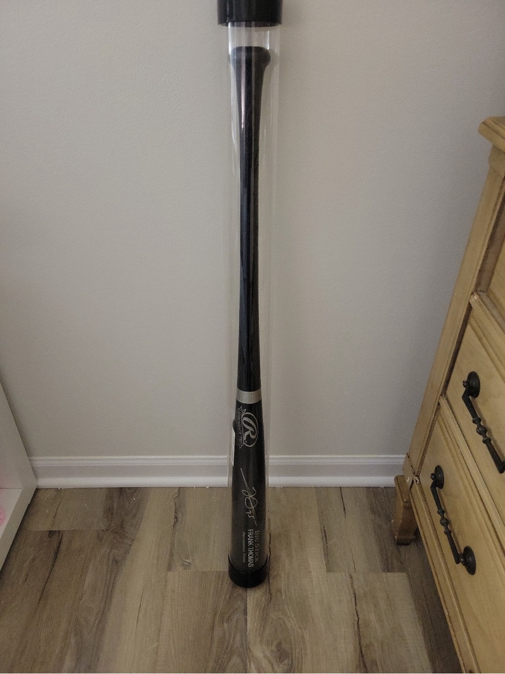 Rawlings Authentic Frank Thomas Bat Signed - 34 inches